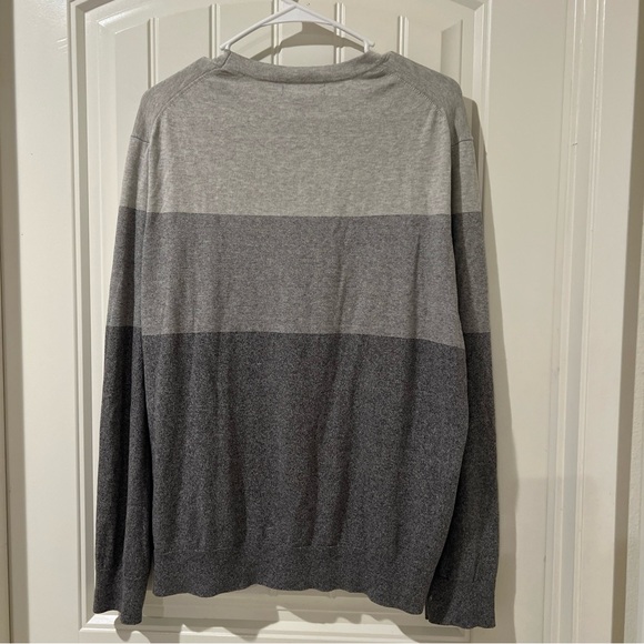 Banana Republic Luxury Blend Silk Cashmere Long Sleeve Sweater L - Picture 2 of 6